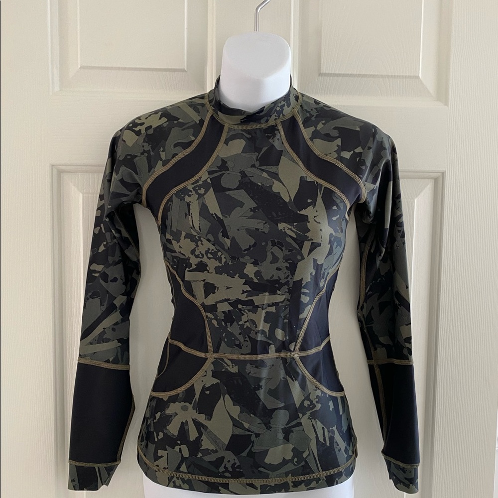 Lulu lemon swim shirt